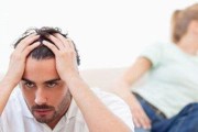 老婆婚内出轨如何挽回？（重建信任是关键，挽回爱情需要耐心和努力）