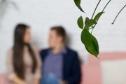 老公出轨后，我如何重建信任（掌握有效方法，摆脱疑虑困扰）
