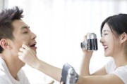 初恋小百科，走过不一样的青春（关于初恋的注意事项、爱情是美好的开始、也可能是伤害的起点）