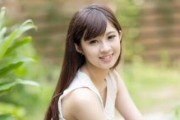 异性朋友频繁聊天的利与弊（探讨男女交往的边界，如何健康交友）