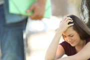 恋爱疲惫期男友提分手？教你如何挽回他的心